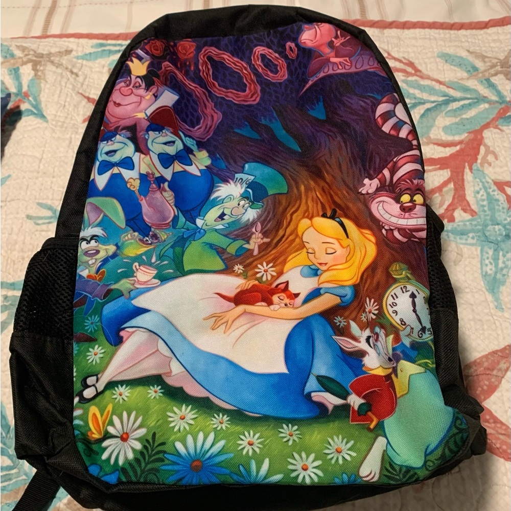 Alice in Wonderland Backpack - Picture 5 of 11